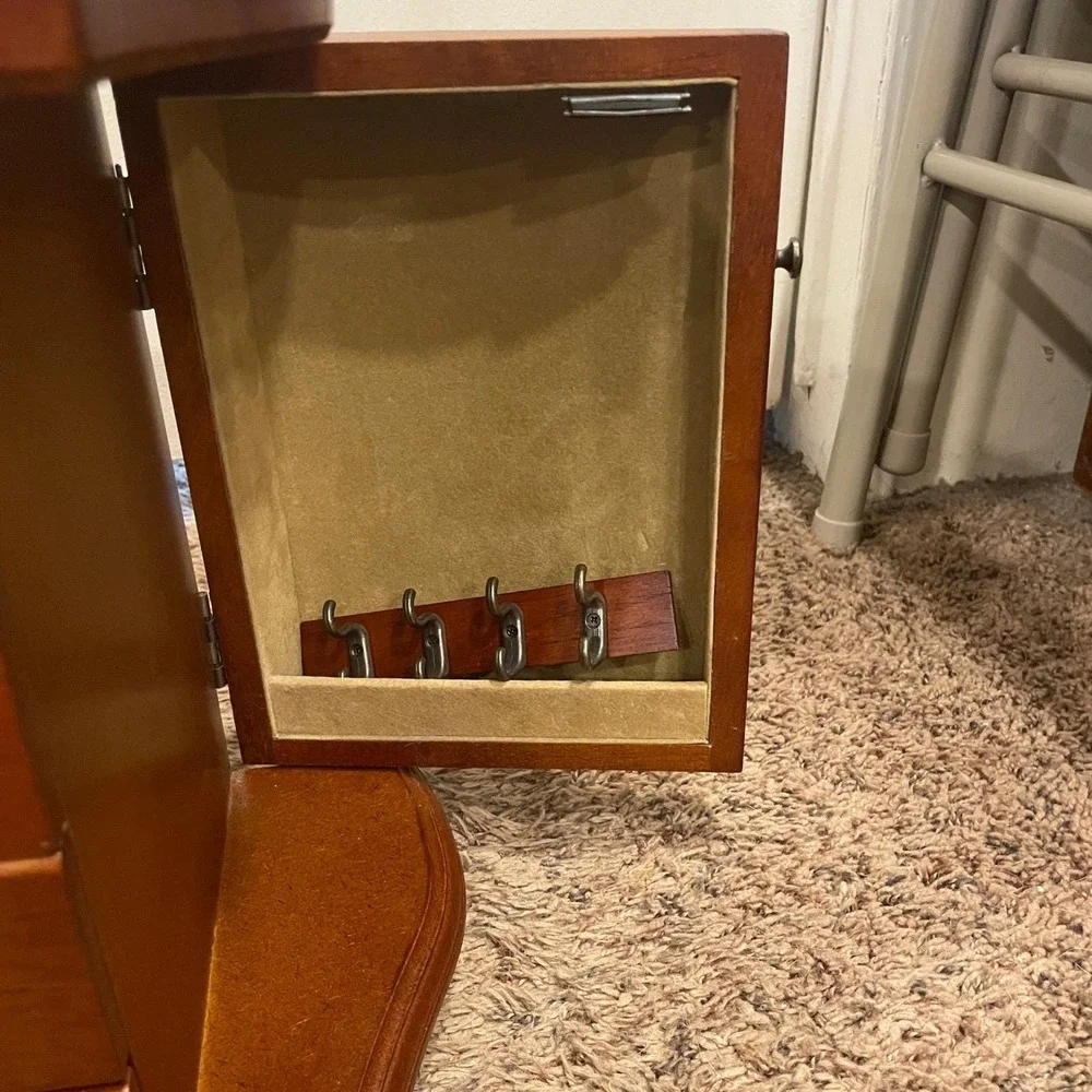 Vintage Wooden‎ Jewelry Armoire Tabletop Chest 4 Drawer Cherry Finish  READ